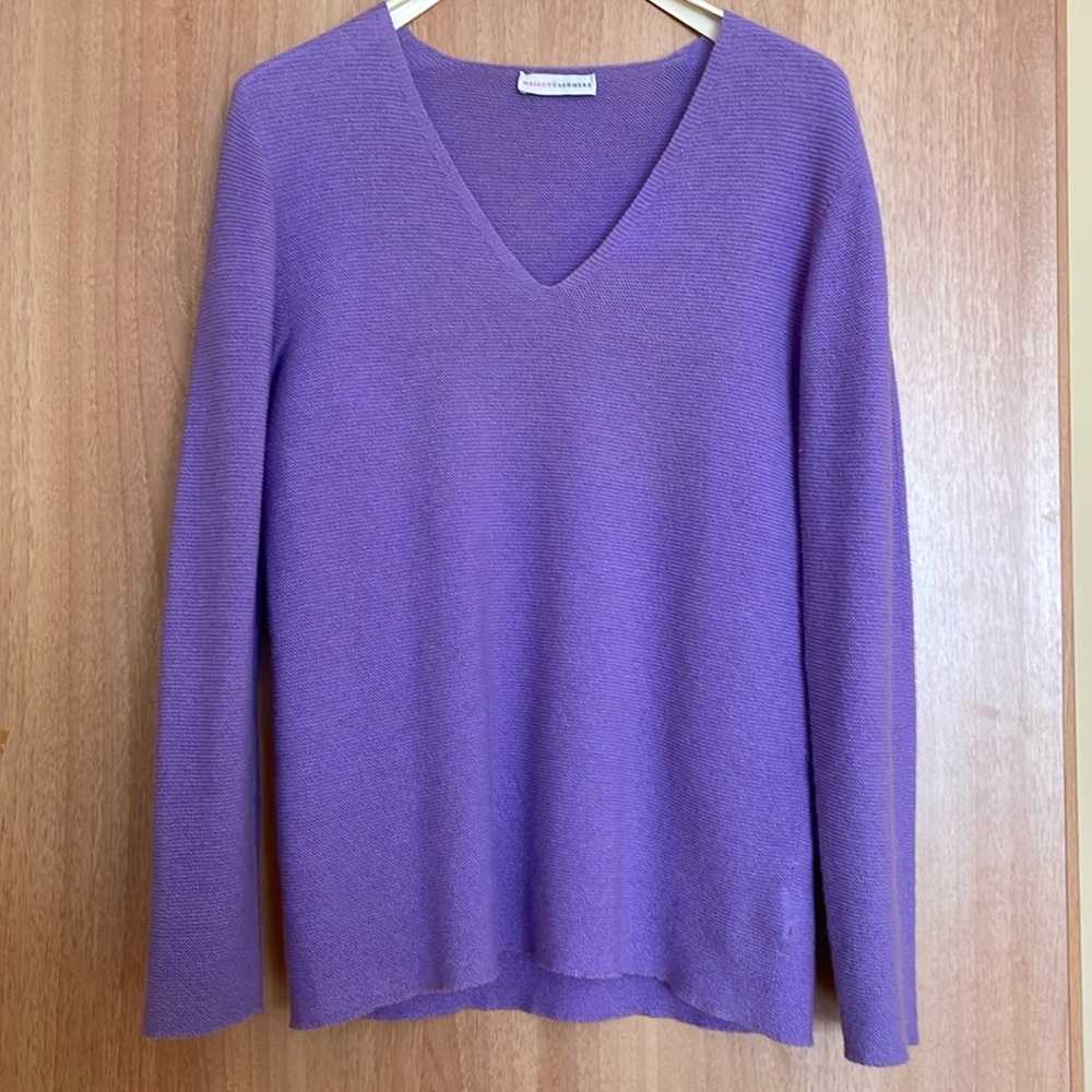 Maison Cashmere - 100% cashmere V neck sweater
